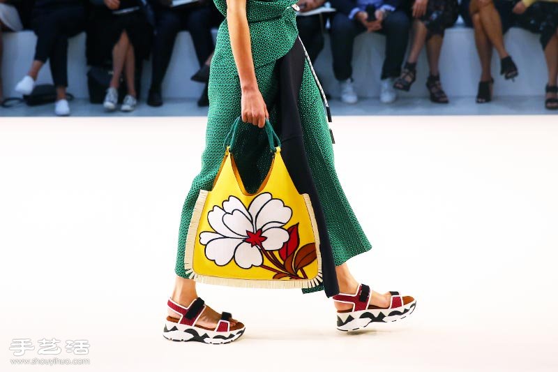 MARNI λ 2015 ʱлг