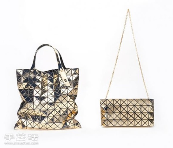 θBAO BAO ISSEY MIYAKE