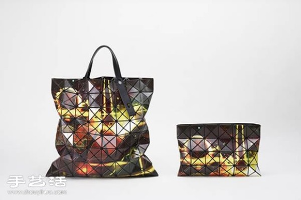 θBAO BAO ISSEY MIYAKE