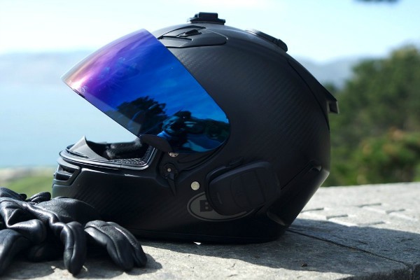 domio_helmet_audio_system_01